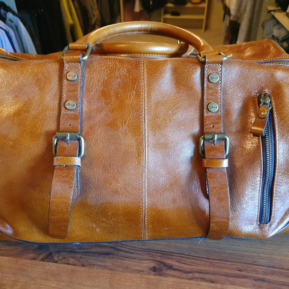Brown Leather Weekend Bag